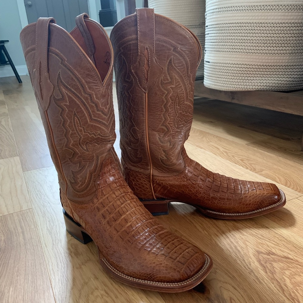 Men's Tan Crocodile Caiman Hornback Square Toe